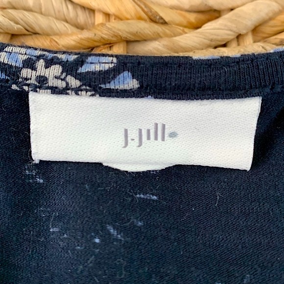 J Jill Flounced Elliptical Knit Paisley Print Dress - Picture 11 of 15